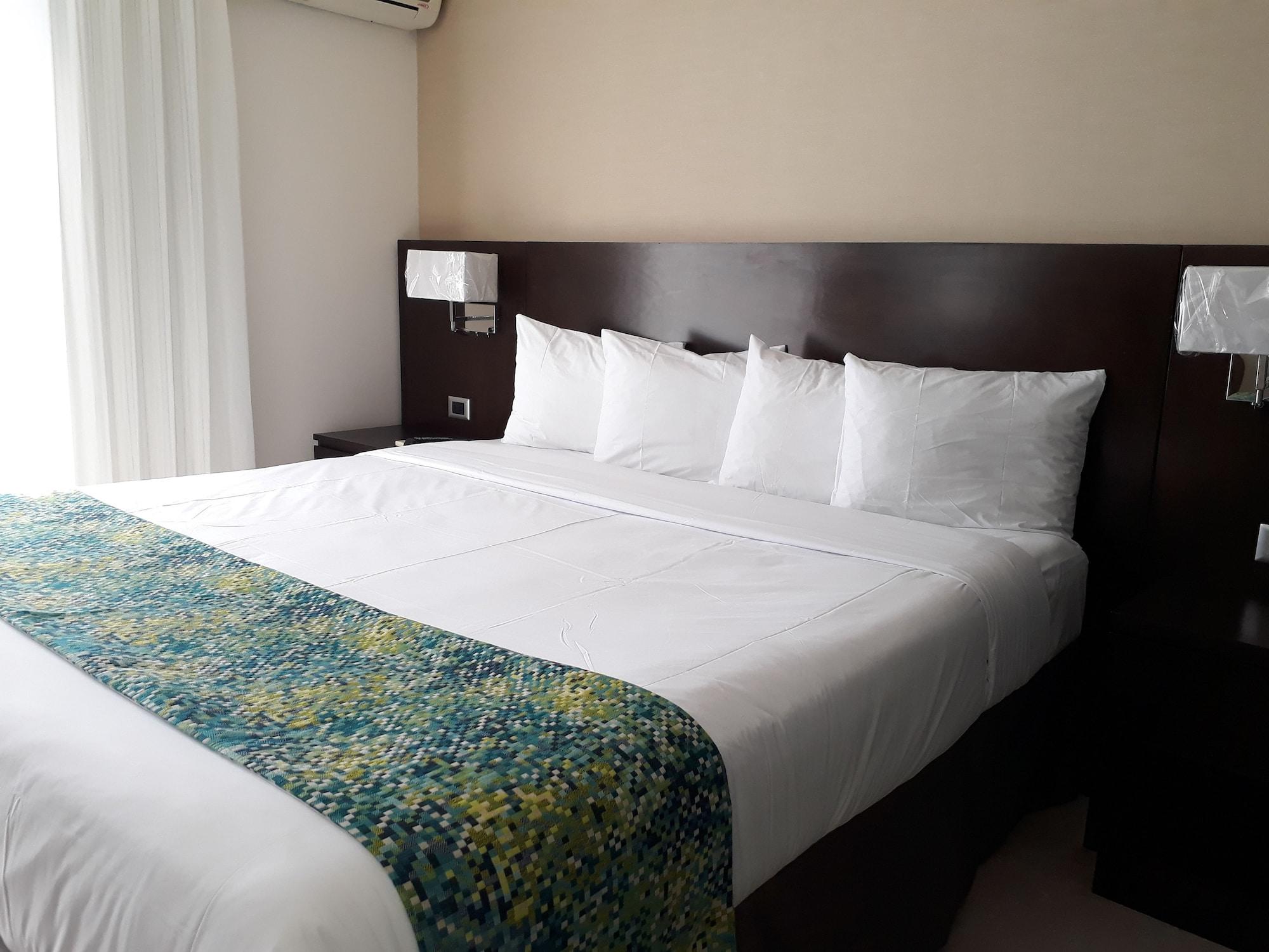 Seven Crown La Paz Malecon Hotel Exterior photo