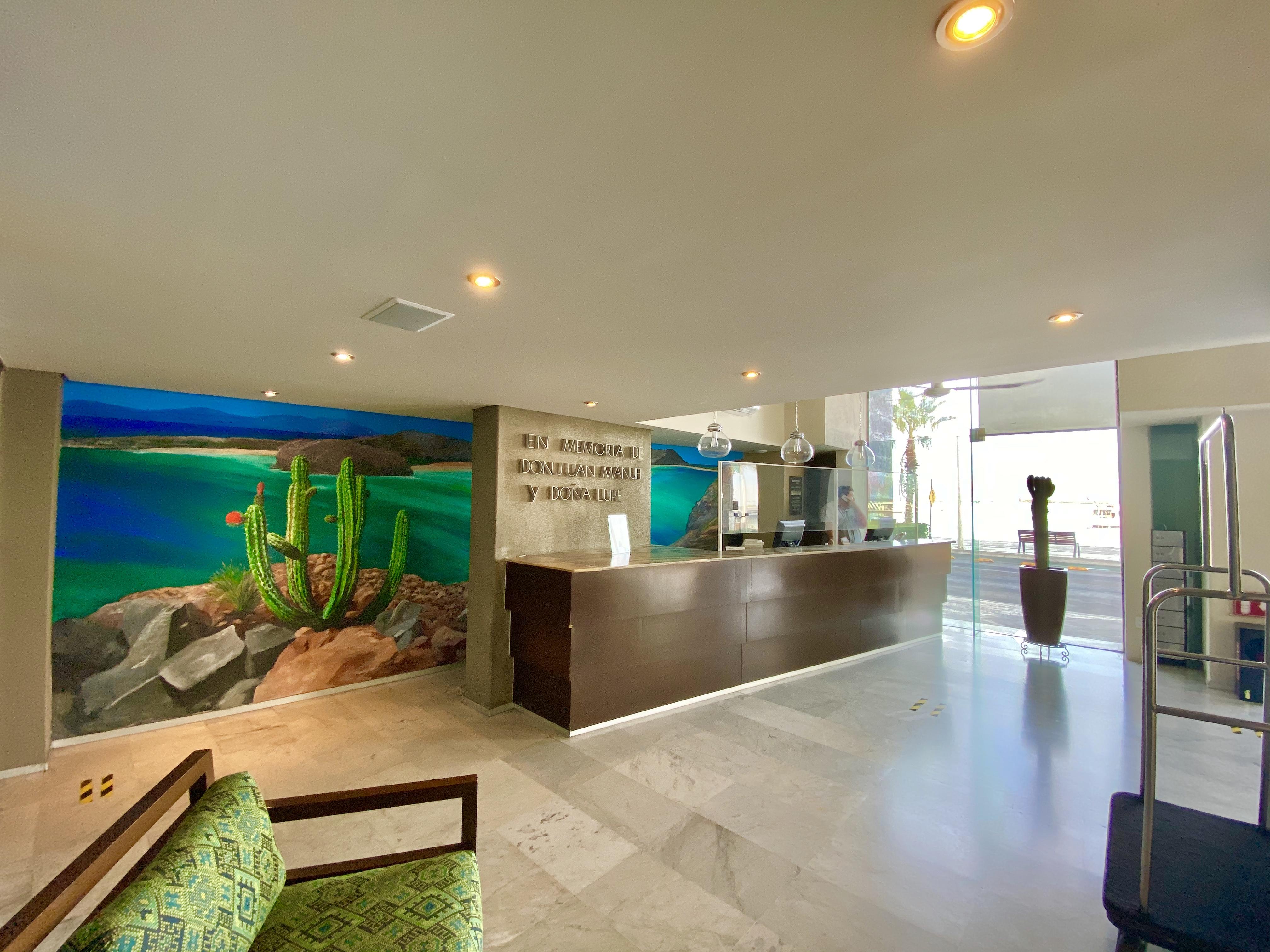 Seven Crown La Paz Malecon Hotel Exterior photo